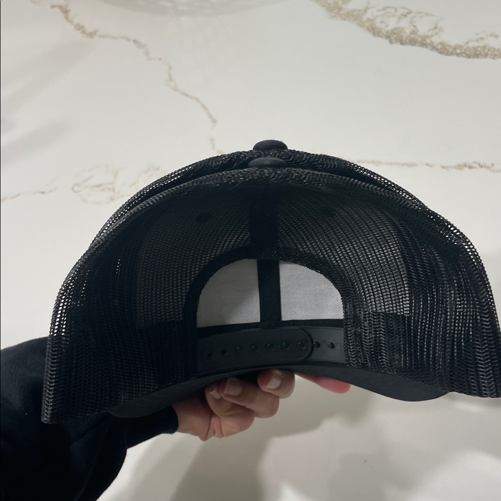 BULL SH*T Black Mesh Hat with Bull Graphic - Picture 2 of 2